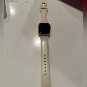 Apple watch series 6